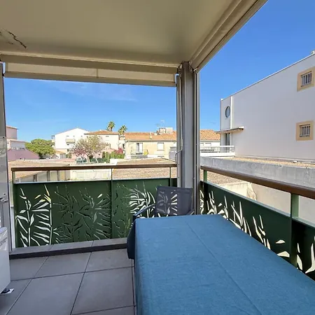 T2 Avec Terrasse Parking Et Cellier La Roseliere Apartment *